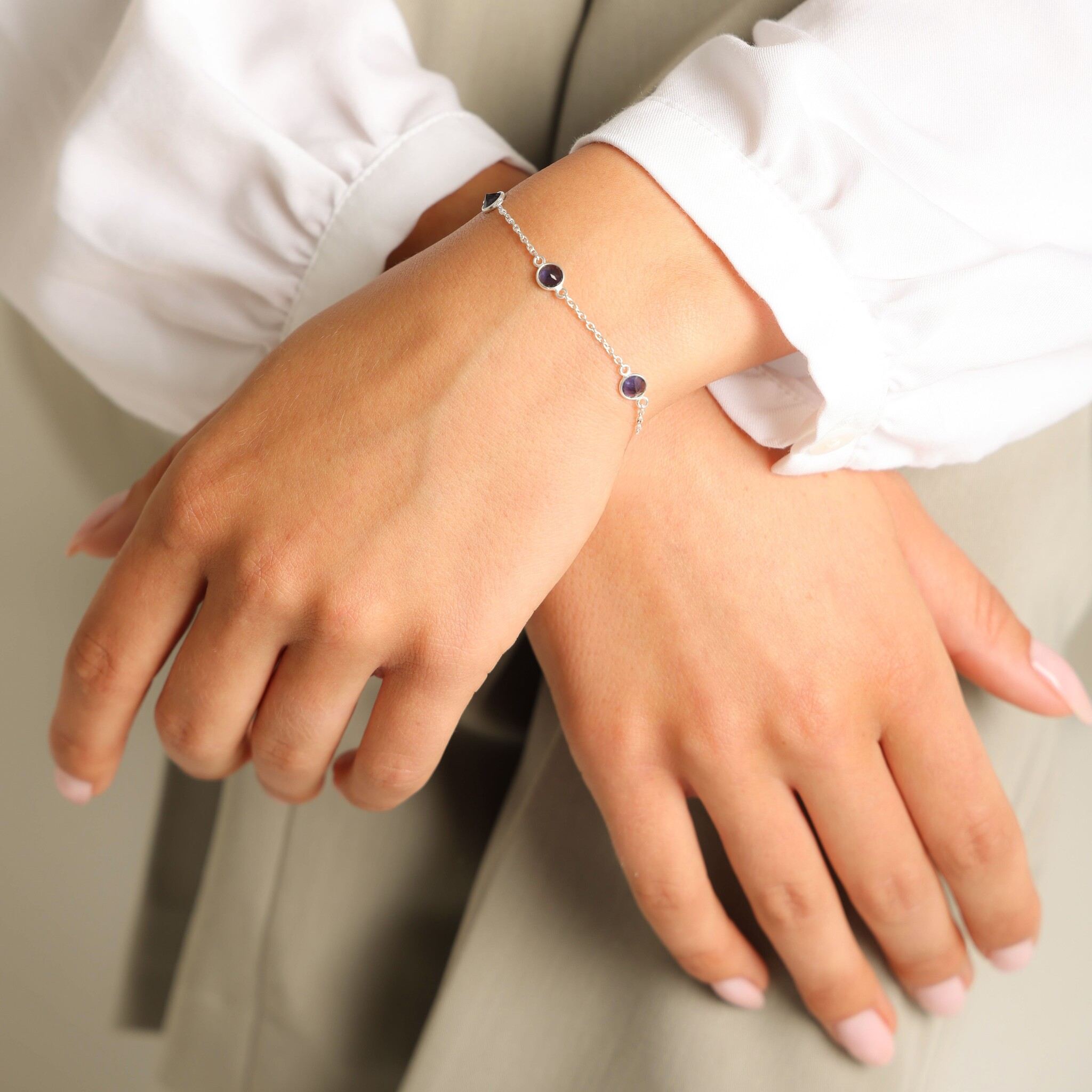 Edelsteen sieraden paarse edelsteen